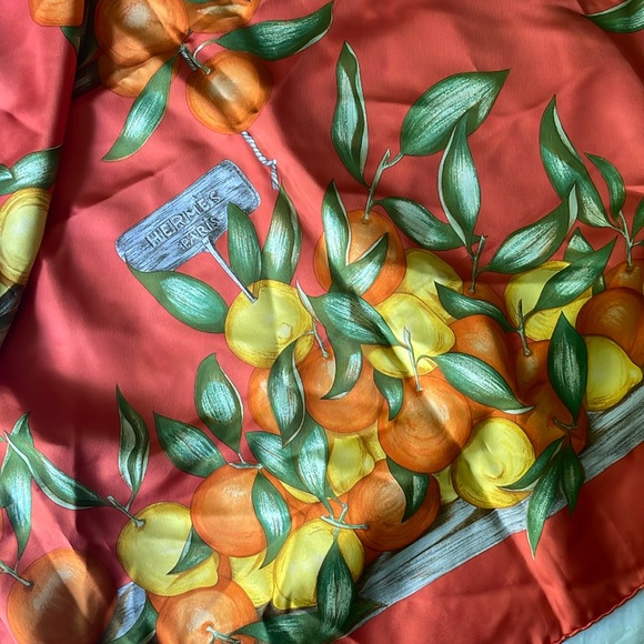 Hermes Oranges Et Citrons silk scarf - Picture 1 of 8
